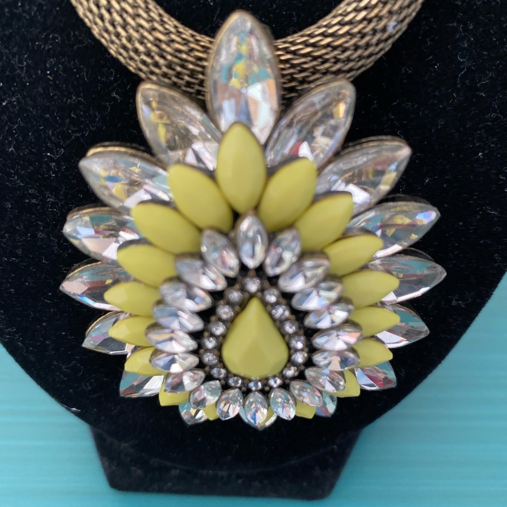 Bright Chartreuse Statement Necklace - image 4